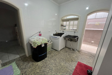 Lindo Sobrado à venda no City América na Rua Engenheiro Jayme Rocha Pereira