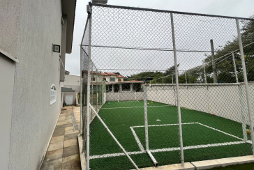 Lindo Sobrado à venda no City América na Rua Engenheiro Jayme Rocha Pereira