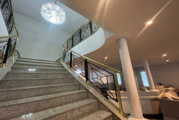 Lindo Sobrado à venda no City América na Rua Engenheiro Jayme Rocha Pereira