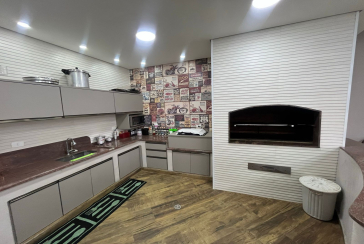 Lindo Sobrado à venda no City América na Rua Engenheiro Jayme Rocha Pereira