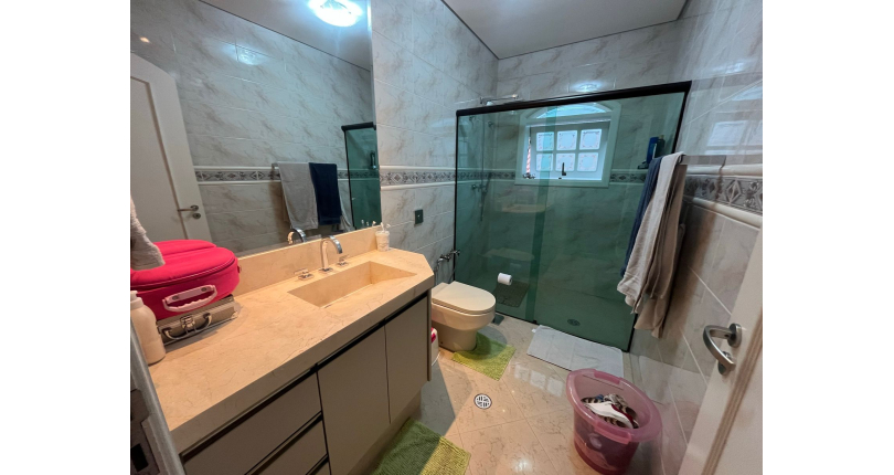 Lindo Sobrado à venda no City América na Rua Engenheiro Jayme Rocha Pereira