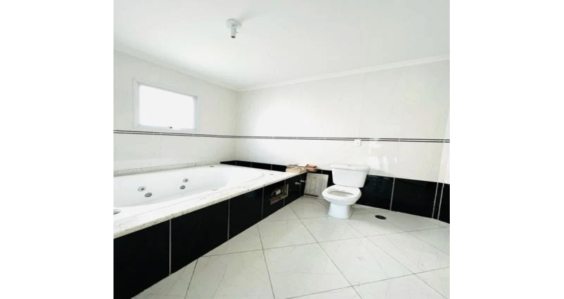 Sobrado à venda no City America na Rua Eugênia Sereno