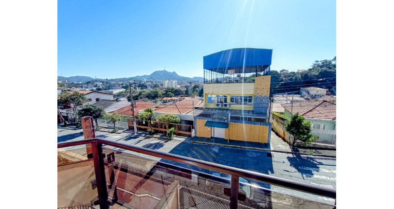 Sobrado no Jardim Maristela à venda na Rua Coronel Augusto Machado 