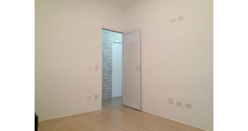 Belo Sobrado à venda em Condomínio Fechado Villaggio Castel San Lorenzo em Osasco 