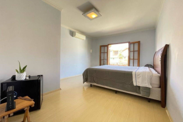 Belo Sobrado à venda no Parque São Domingos na Rua Luiz Filgueira Souto, 