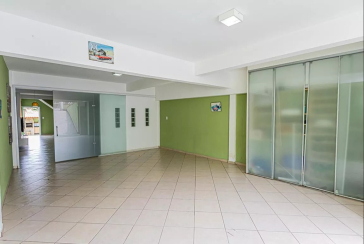 Belo Sobrado à venda no Parque São Domingos na Rua Luiz Filgueira Souto, 