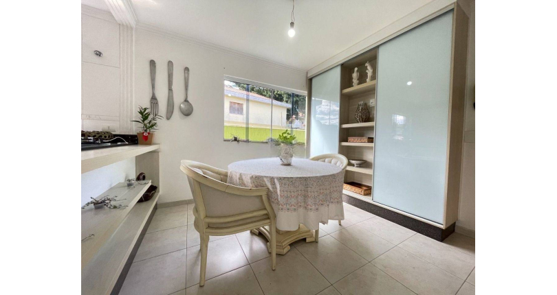 Belo Sobrado à venda no Parque São Domingos na Rua Luiz Filgueira Souto, 