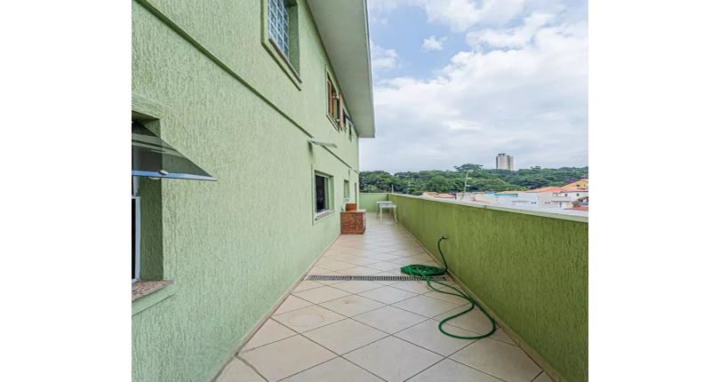 Belo Sobrado à venda no Parque São Domingos na Rua Luiz Filgueira Souto, 