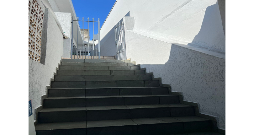 Casa à venda Rua Joaquim Oliveira Freitas, Vila Mangalot - Imóveis à Venda