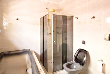 Belo Sobrado à venda na Vila Barreto na Rua Doutor Achiles Lisboa,