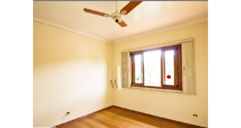 Belo Sobrado à venda na Vila Barreto na Rua Doutor Achiles Lisboa,