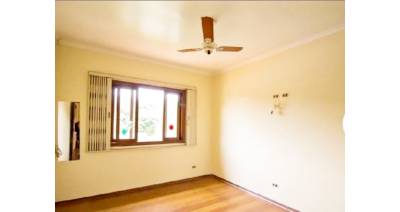 Belo Sobrado à venda na Vila Barreto na Rua Doutor Achiles Lisboa,