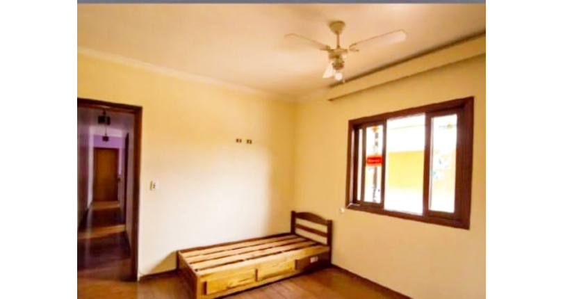 Belo Sobrado à venda na Vila Barreto na Rua Doutor Achiles Lisboa,