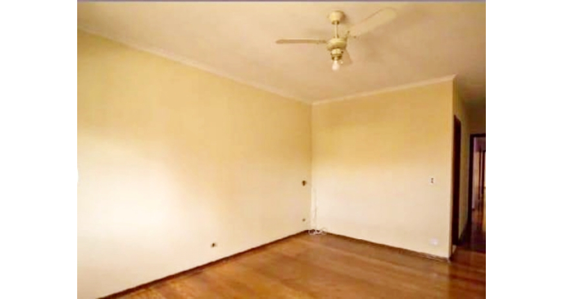 Belo Sobrado à venda na Vila Barreto na Rua Doutor Achiles Lisboa,