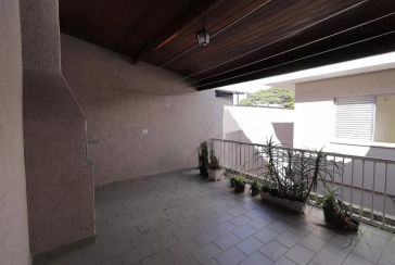 Sobrado à venda no Jardim Santo Elias na Rua Otávio Gonçalves Martins