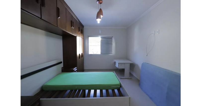 Sobrado à venda no Jardim Santo Elias na Rua Otávio Gonçalves Martins