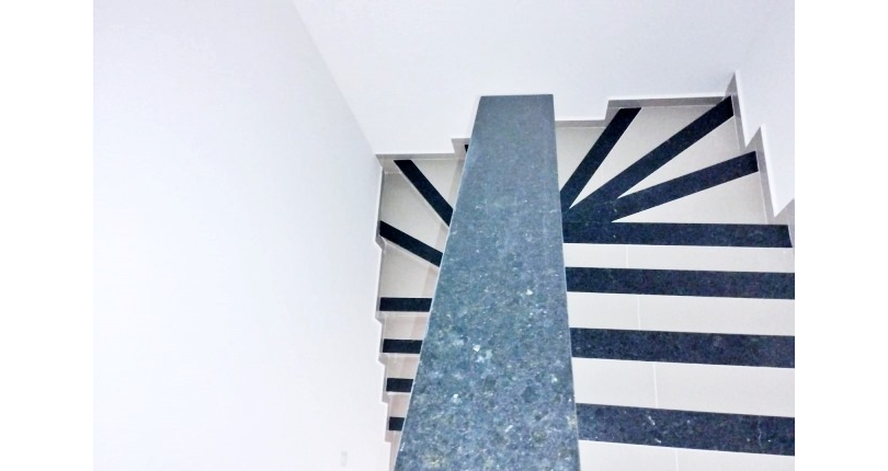 Sobrado à venda Rua José Rodrigues da Silva, Vila Nossa Senhora do Retiro - Imóveis à Venda