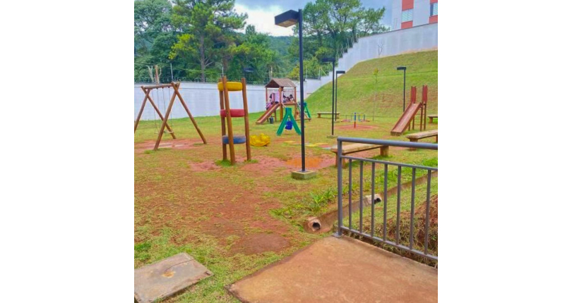 Belo Apartamento à venda no Jaraguá na Avenida Doutor José Maniero 225