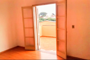 Bom Sobrado à venda na Vila Bonilha na Rua Porteirinha