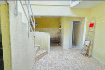 Bom Sobrado à venda no Conjunto Residencial Vista Verde na Rua Ricardo Abed