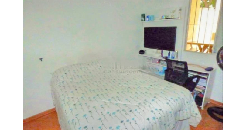 Bom Sobrado à venda no Conjunto Residencial Vista Verde na Rua Ricardo Abed