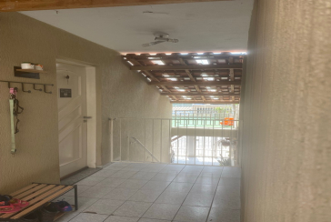 Lindo Sobrado à Venda no Jardim Pinheiros na Rua Alex Lizal