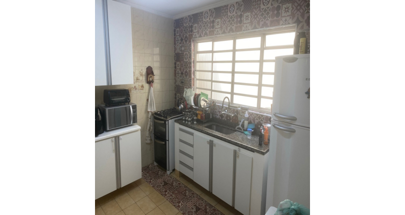 Lindo Sobrado à Venda no Jardim Pinheiros na Rua Alex Lizal