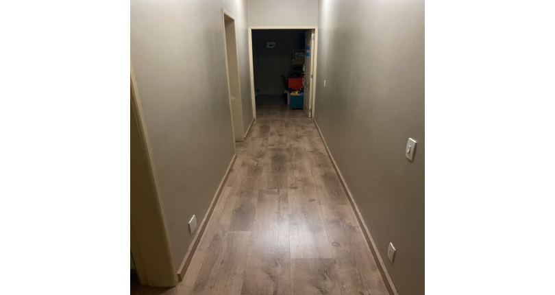 Lindo Sobrado à Venda no Jardim Pinheiros na Rua Alex Lizal