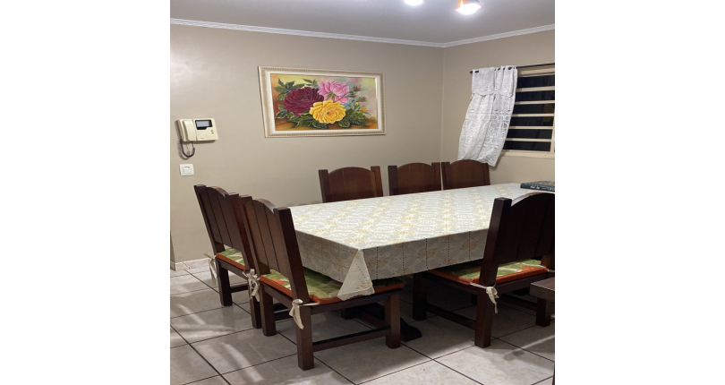 Lindo Sobrado à Venda no Jardim Pinheiros na Rua Alex Lizal