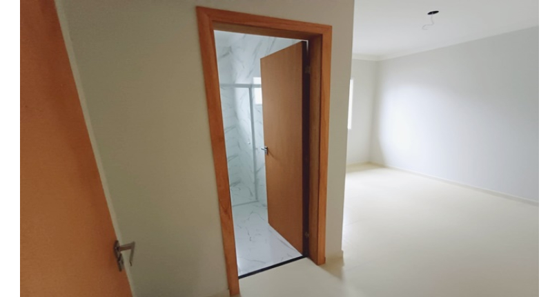 Sobrado novo à venda na Vila Guedes na Rua Francisco Andrade 34