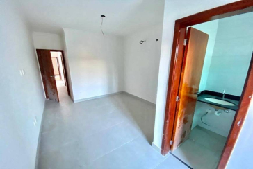 Sobrado novo à venda no Jardim Regina na Rua Andrade Velosino 130 C, 