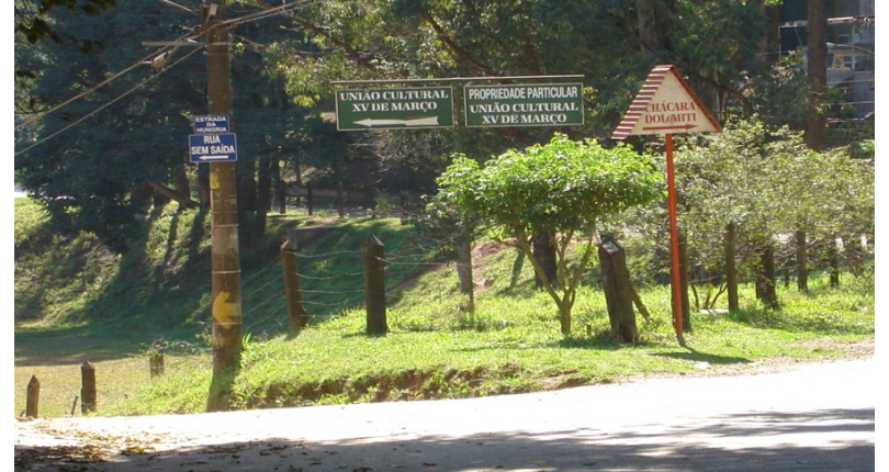 Terreno à venda em Osasco no bairro Industrial Anhangüera na Estrada da Alpina s/n