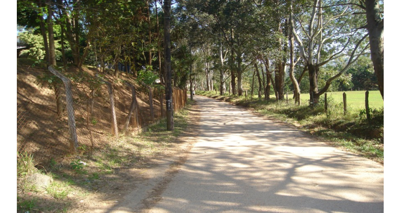 Terreno à venda em Osasco no bairro Industrial Anhangüera na Estrada da Alpina s/n
