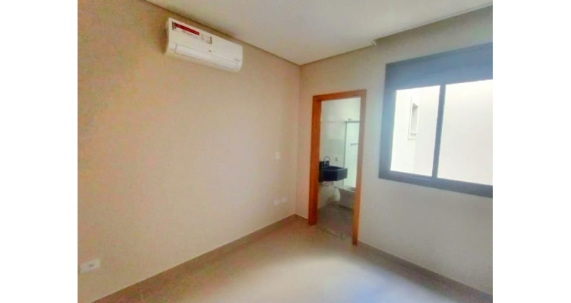 Sobrado à venda Rua Dona Herminda Borba Attuy, 569, Parque São Domingos - Imóveis à Venda