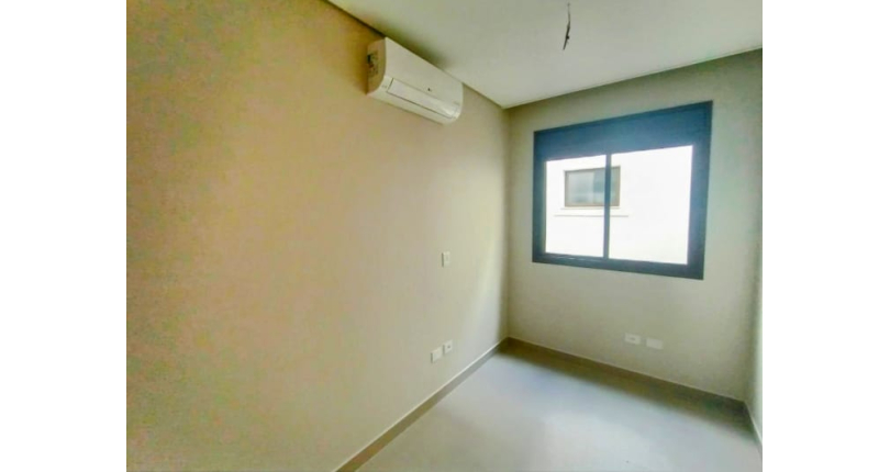 Sobrado à venda Rua Dona Herminda Borba Attuy, 565, Parque São Domingos - Imóveis à Venda