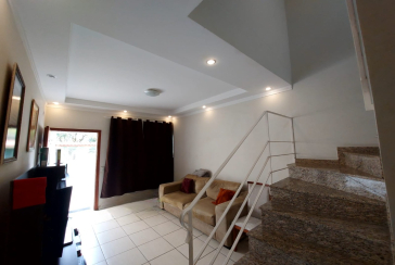 Sobrado à venda no Parque Maria Domitila na Rua José Teodoro Vieira