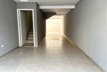 Sobrado novo à venda na Vila Catupia na Rua Tapendi 215,