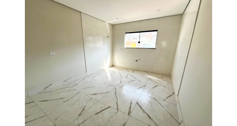 Sobrado novo à venda na Vila Catupia na Rua Tapendi 215,