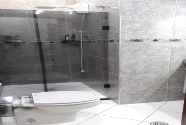 Lindo Sobrado à venda no Jardim Maristela na Rua Coronel Augusto Machado,