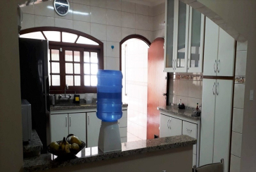 Lindo Sobrado à venda no Jardim Maristela na Rua Coronel Augusto Machado,