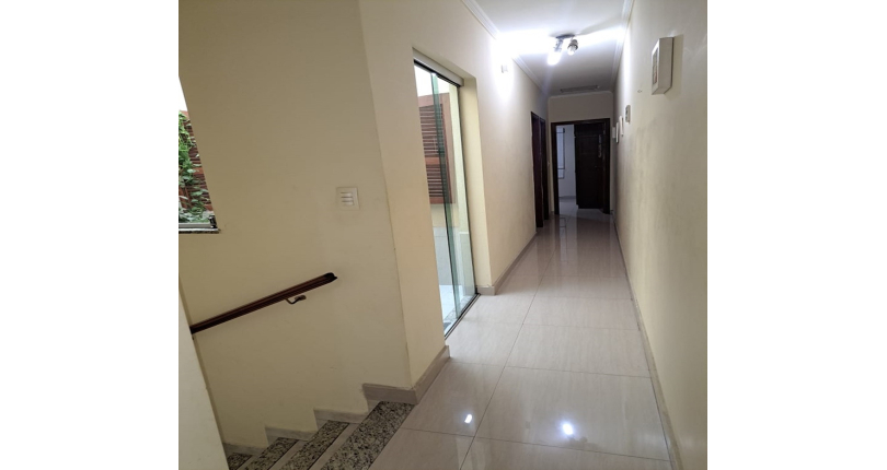 Lindo Sobrado à venda no Jardim Maristela na Rua Coronel Augusto Machado,