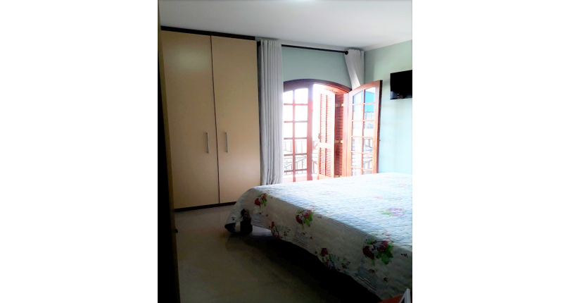 Lindo Sobrado à venda no Jardim Maristela na Rua Coronel Augusto Machado,