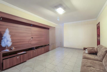 Sobrado à venda na Vila Jaguará na Rua Santa Francisca, 