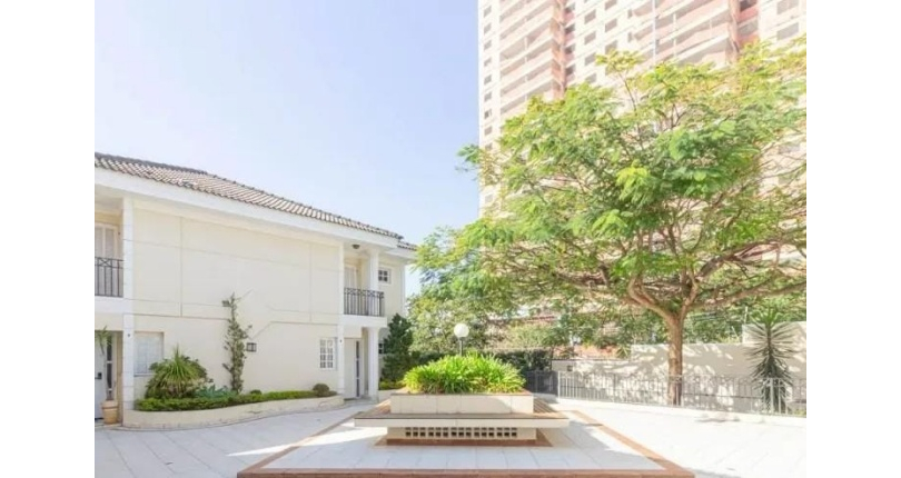 Sobrado à venda Rua Giovani Recordati, 68, Parque São Domingos - Imóveis à Venda