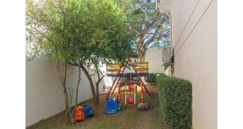 Sobrado à venda Rua Giovani Recordati, 68, Parque São Domingos - Imóveis à Venda