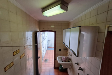  Sobrado à venda no Parque São Domingos na Rua Almiro Bernardo