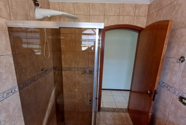  Sobrado à venda no Parque São Domingos na Rua Almiro Bernardo