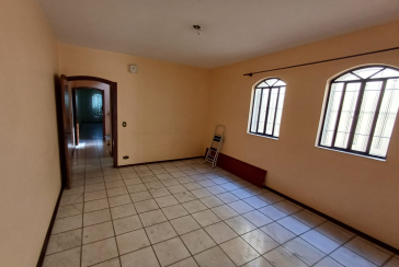  Sobrado à venda no Parque São Domingos na Rua Almiro Bernardo