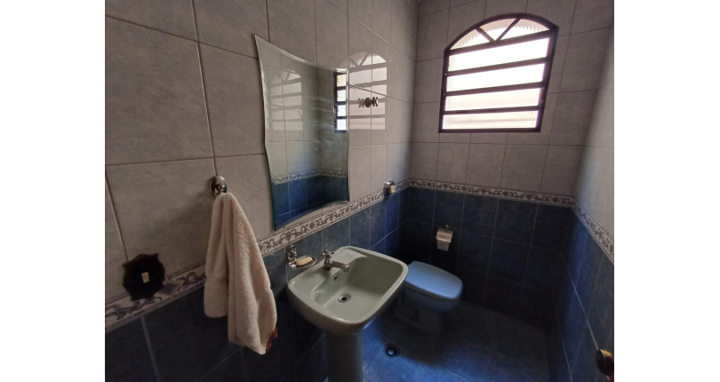  Sobrado à venda no Parque São Domingos na Rua Almiro Bernardo