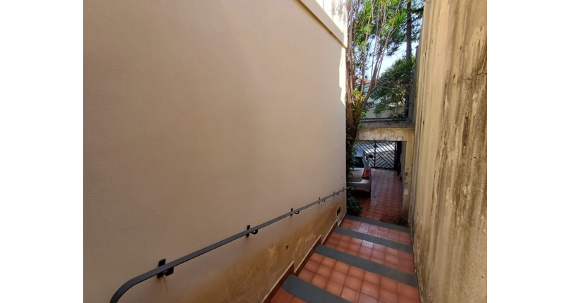  Sobrado à venda no Parque São Domingos na Rua Almiro Bernardo